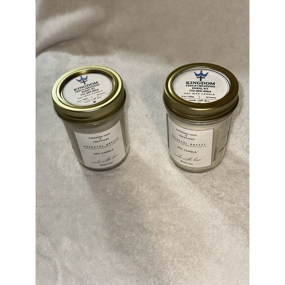 Graceful Breeze Handcrafted Soy Candle - Picture 2 of 3